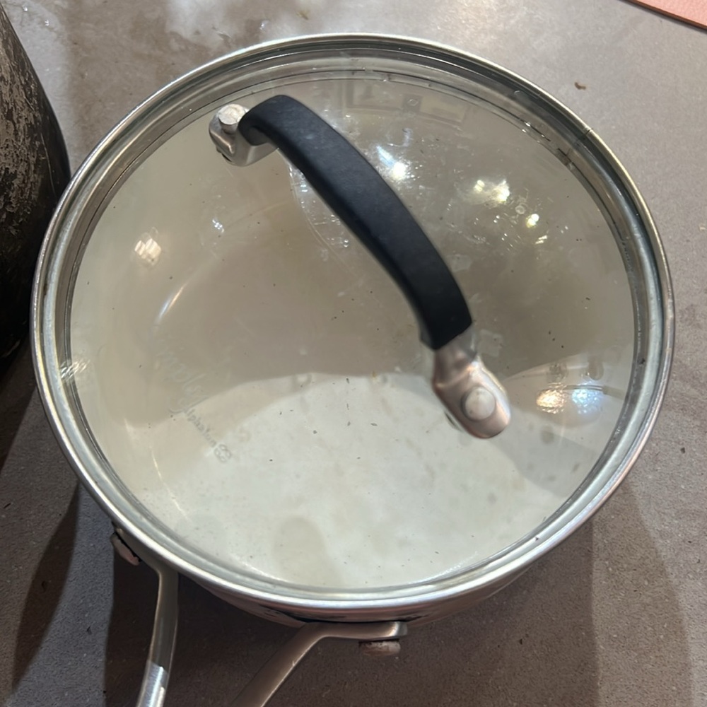 Calphalon White and Black Saucepan Duo with Lids - Picture 6 of 6
